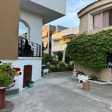 Guesthouse Novi Durrës Eksteriør bilde