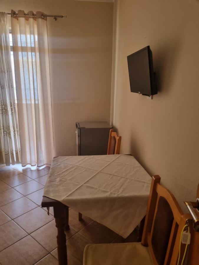 Guesthouse Novi Durrës Eksteriør bilde