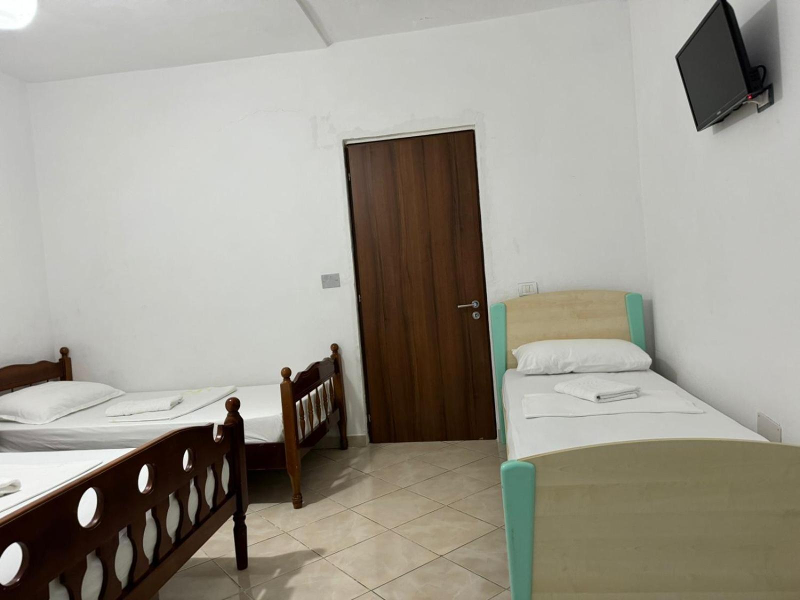 Guesthouse Novi Durrës Rom bilde