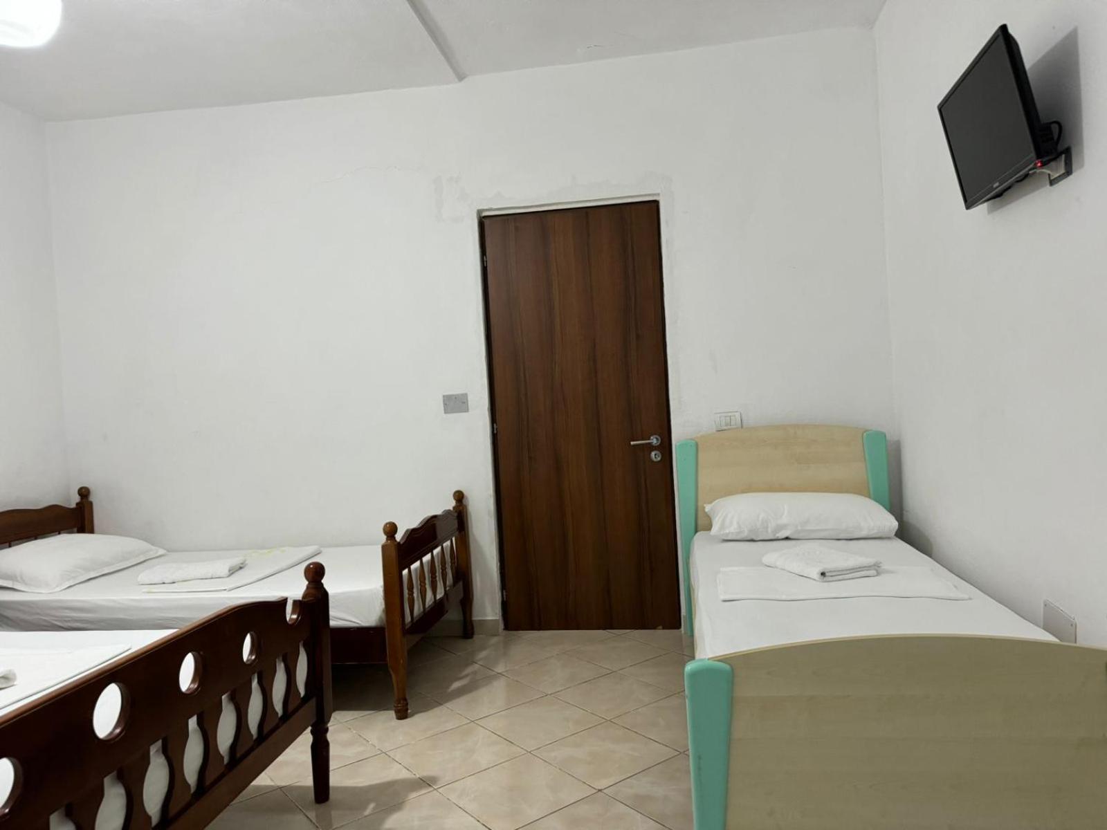 Guesthouse Novi Durrës Rom bilde