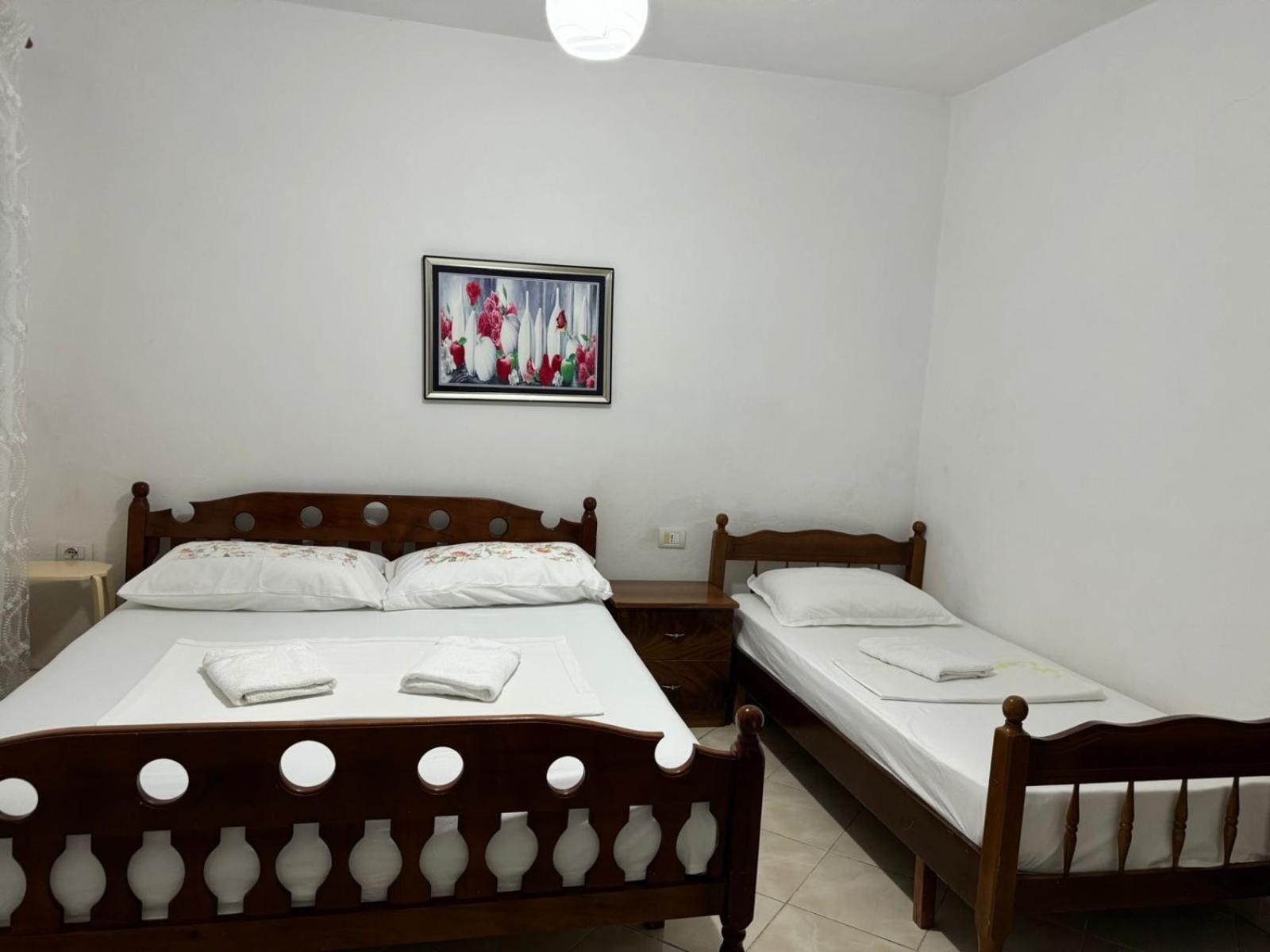 Guesthouse Novi Durrës Eksteriør bilde