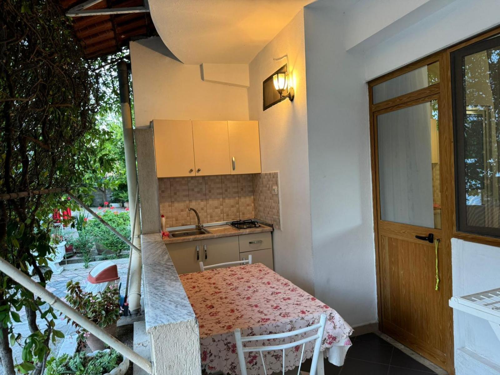 Guesthouse Novi Durrës Eksteriør bilde