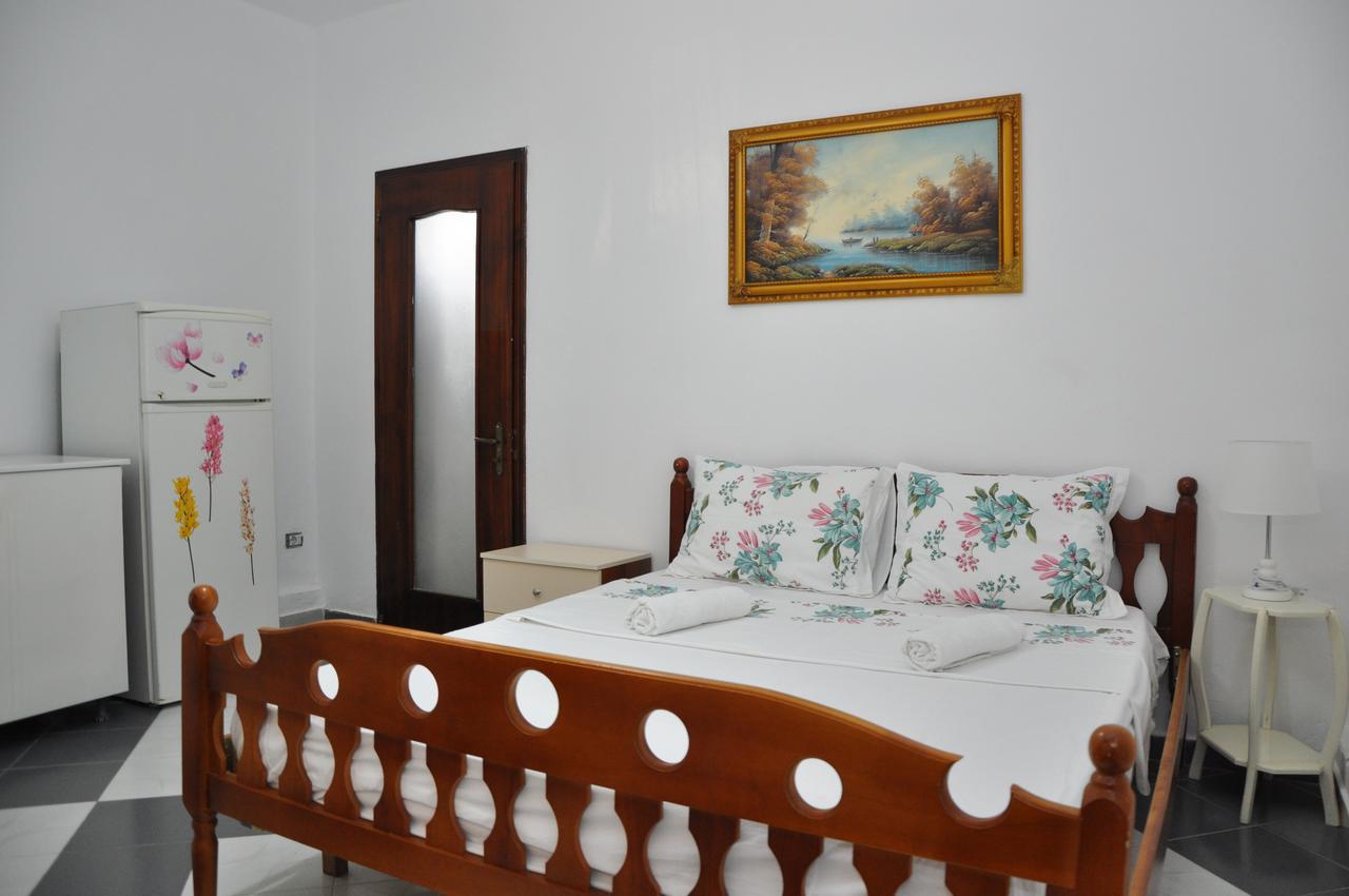Guesthouse Novi Durrës Eksteriør bilde
