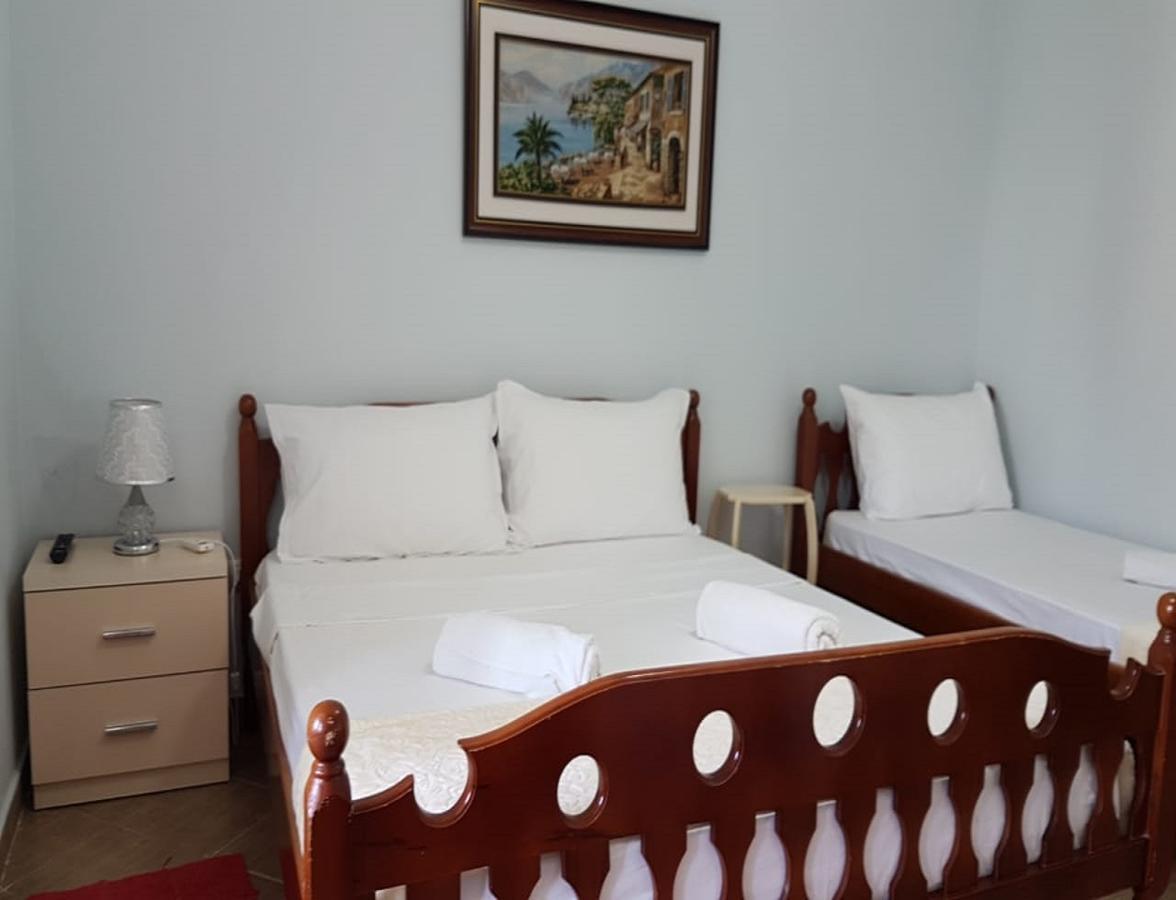 Guesthouse Novi Durrës Eksteriør bilde